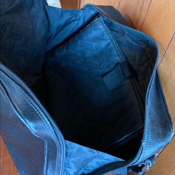 Classic Ferragamo Black Briefcase - Picture 2 of 6